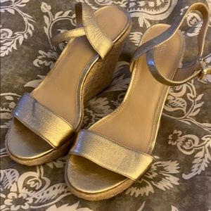 Michael Kor’s wedges! Mint condition!